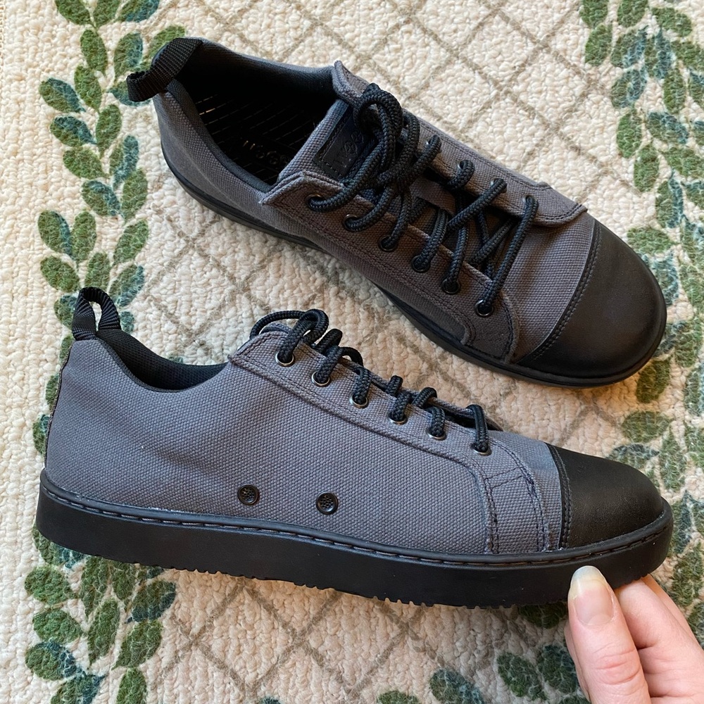 Woobies Tactical Mod-1 Cemento Gray Black Canvas
Shoes M7/W8.5 USA Made